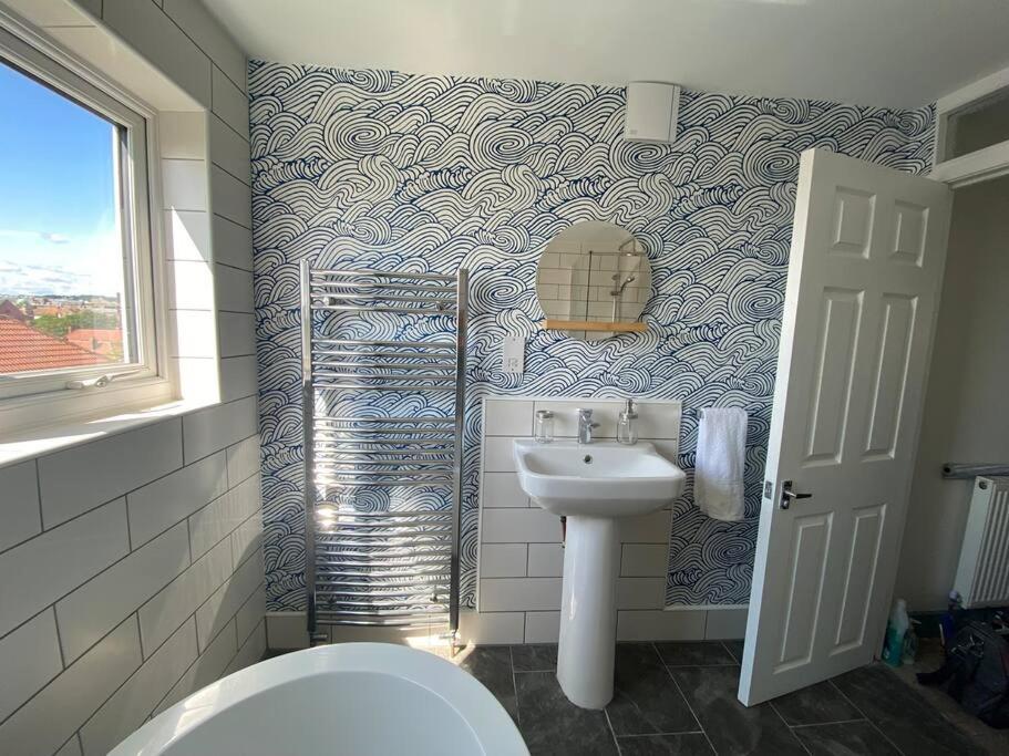 Sea Biscuit Cottage, Скарборо Экстерьер фото